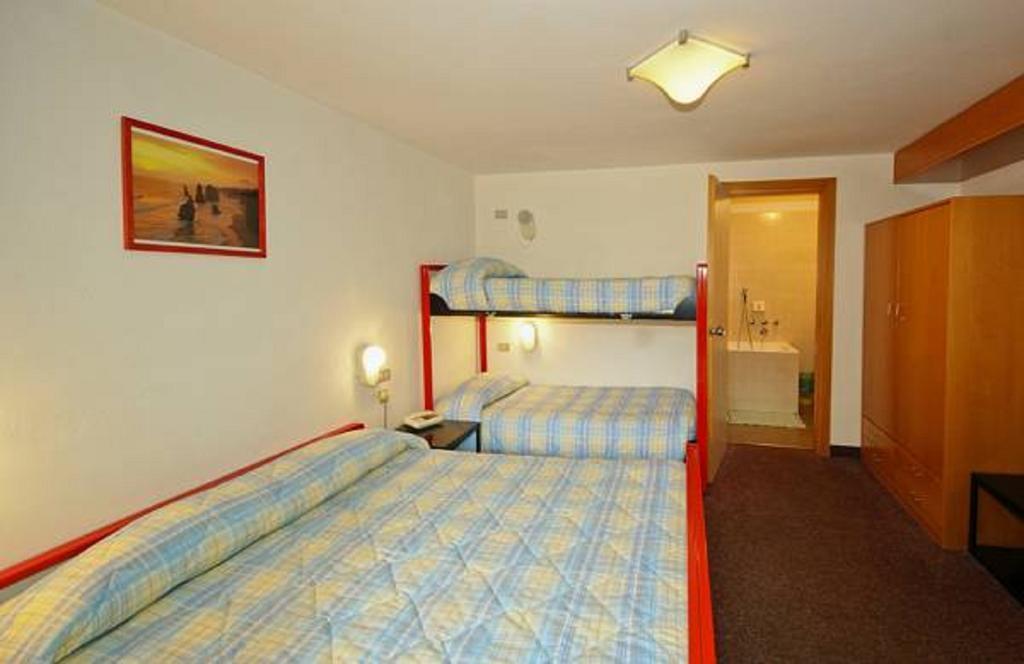 Hotel Rododendro Foppolo Δωμάτιο φωτογραφία